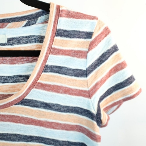 Alto Scoop Tee in Colborne Stripe - Picture 9 of 14